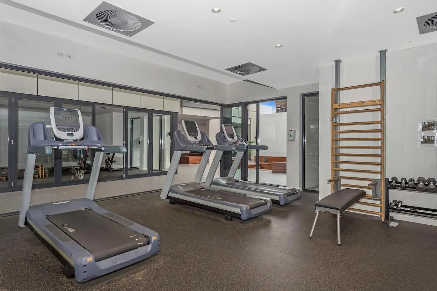 Central South Bank Apt W Pool, Gym & Best Location Brisbane Apartment