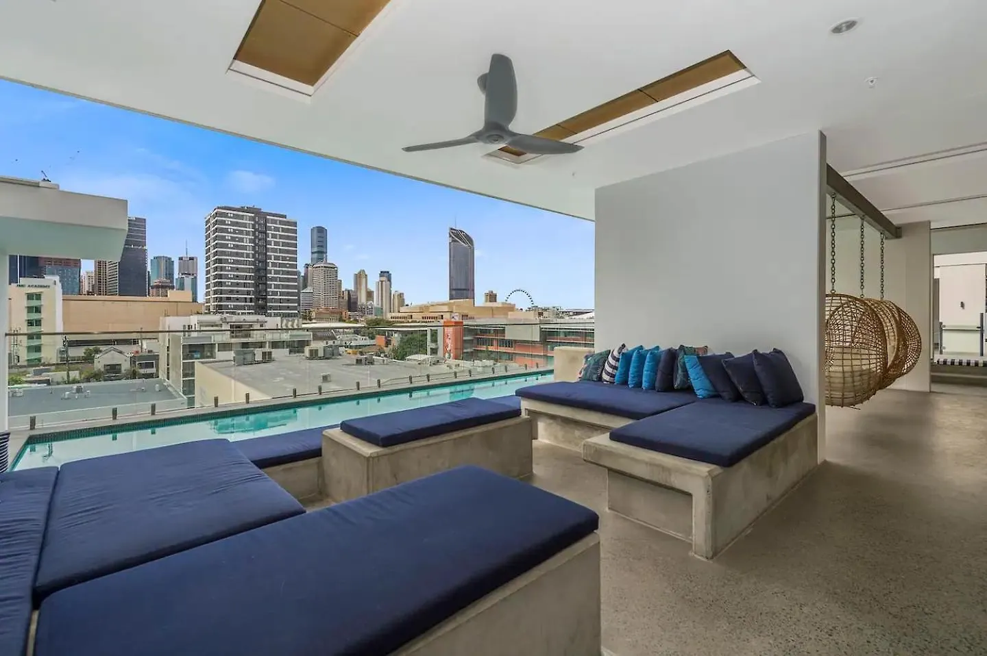 Central South Bank Apt W Pool, Gym & Best Location Brisbane
